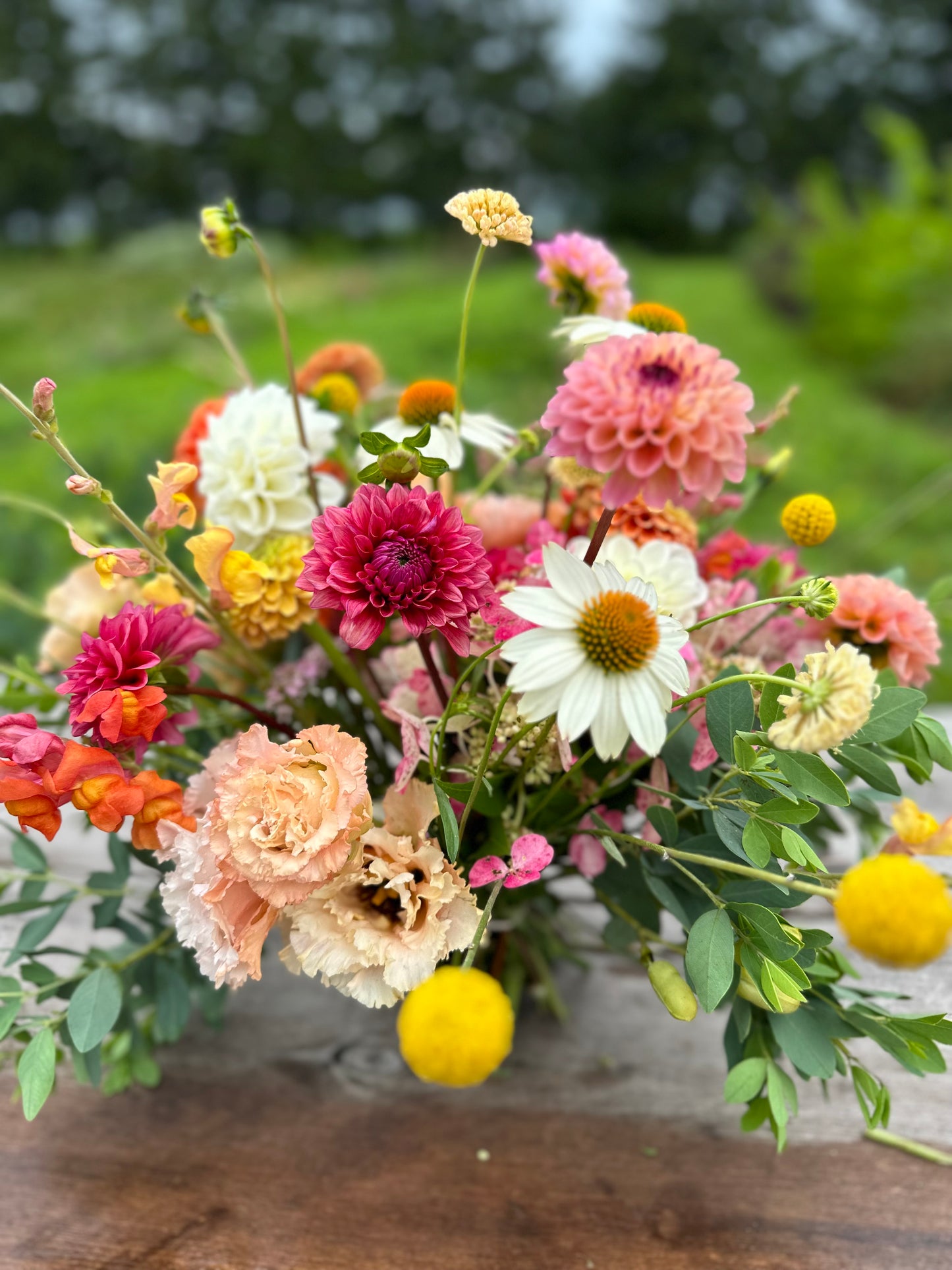 Seasonal Arrangement Medium